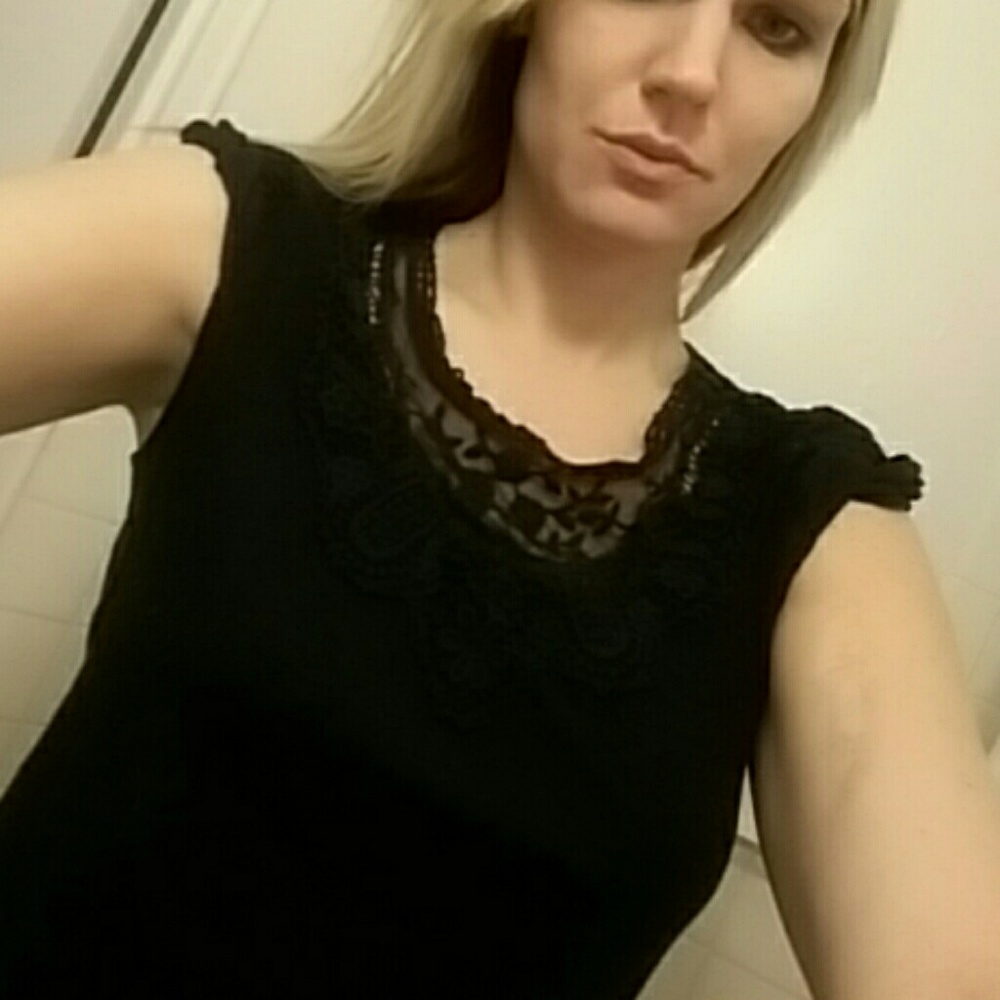 BOHO UO black embroidered lace neck top!!