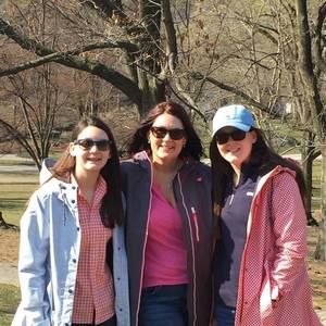 Meet your Posher, Leslie