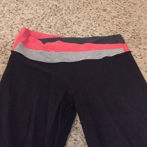Lululemon yoga pants