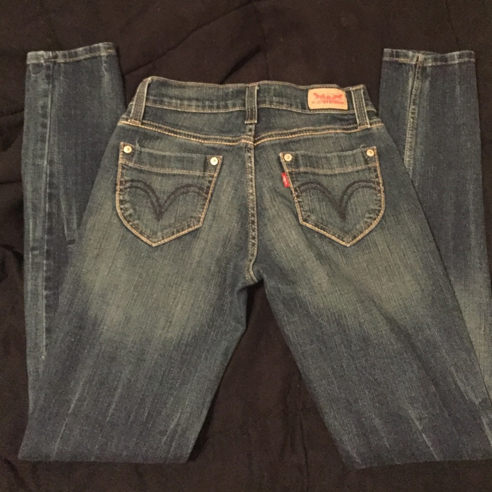 Levi skinny jeans