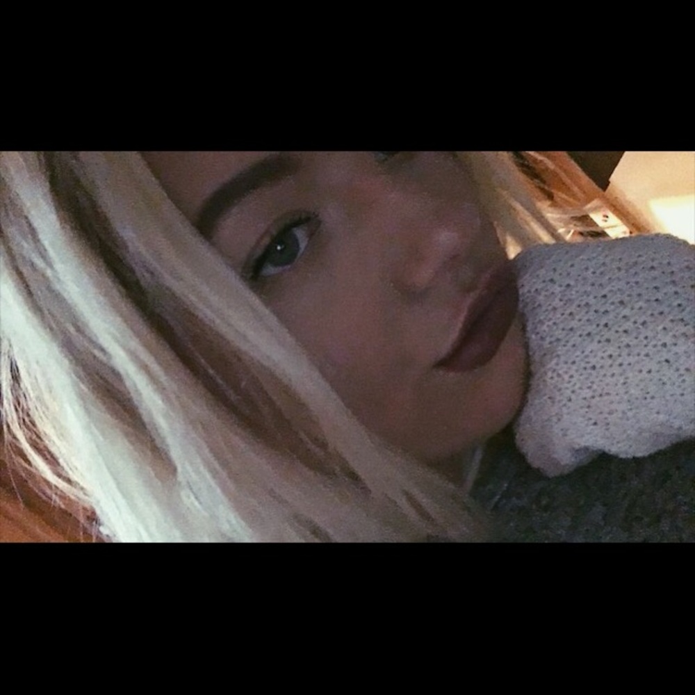 Meet your Posher, Samantha