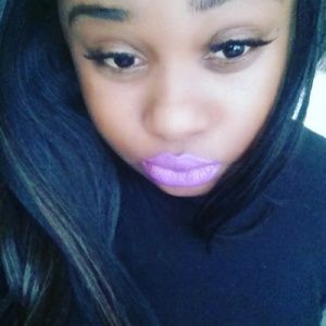 Meet your Posher, Diamond