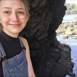 Meet your Posher, Alison