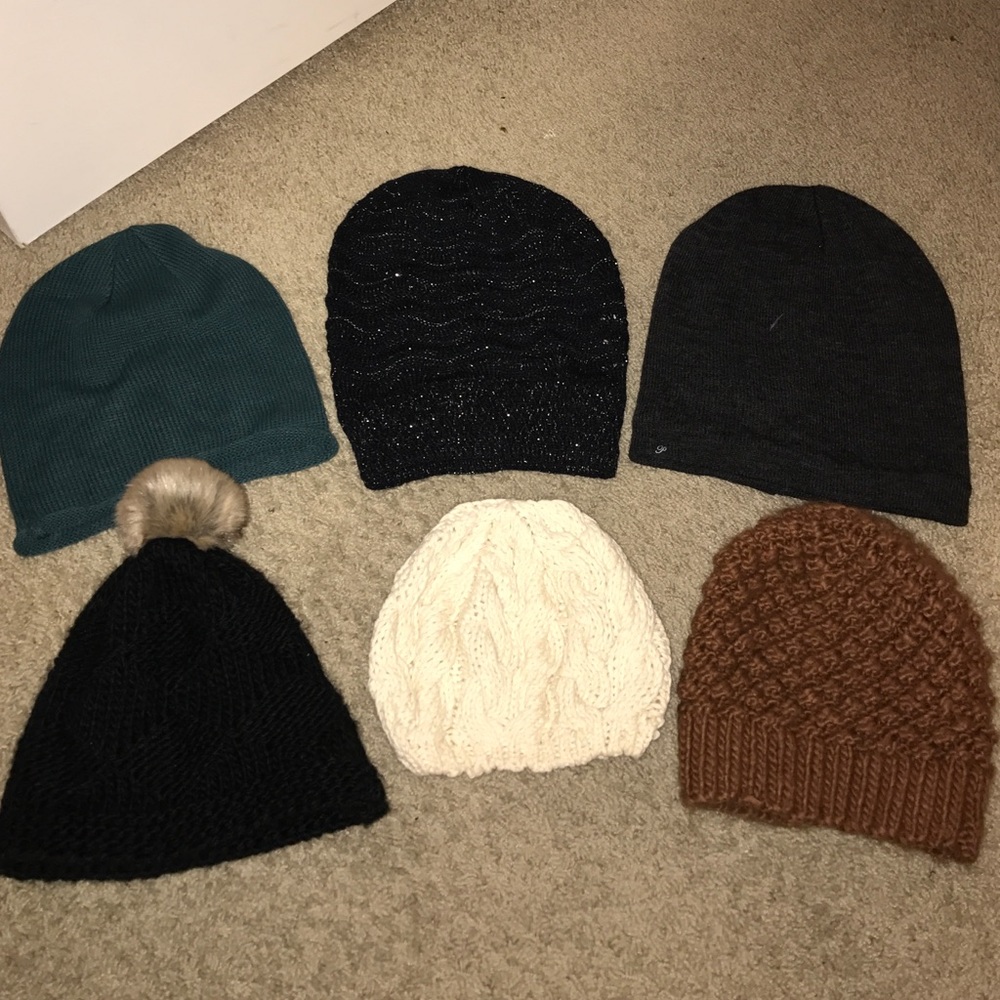 Assorted beanie bundle