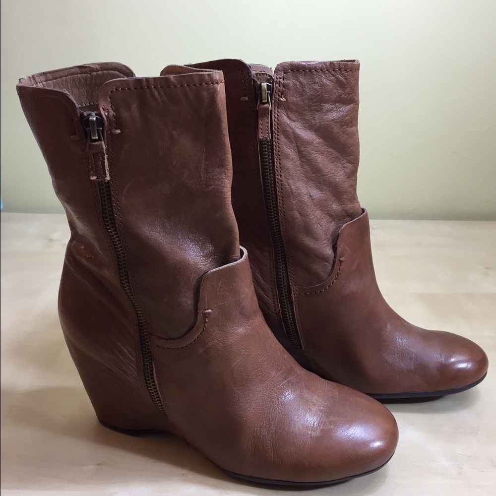 Franco Sarto Mercury Wedge Bootie - Size 10