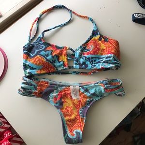 Midori Bikini Set