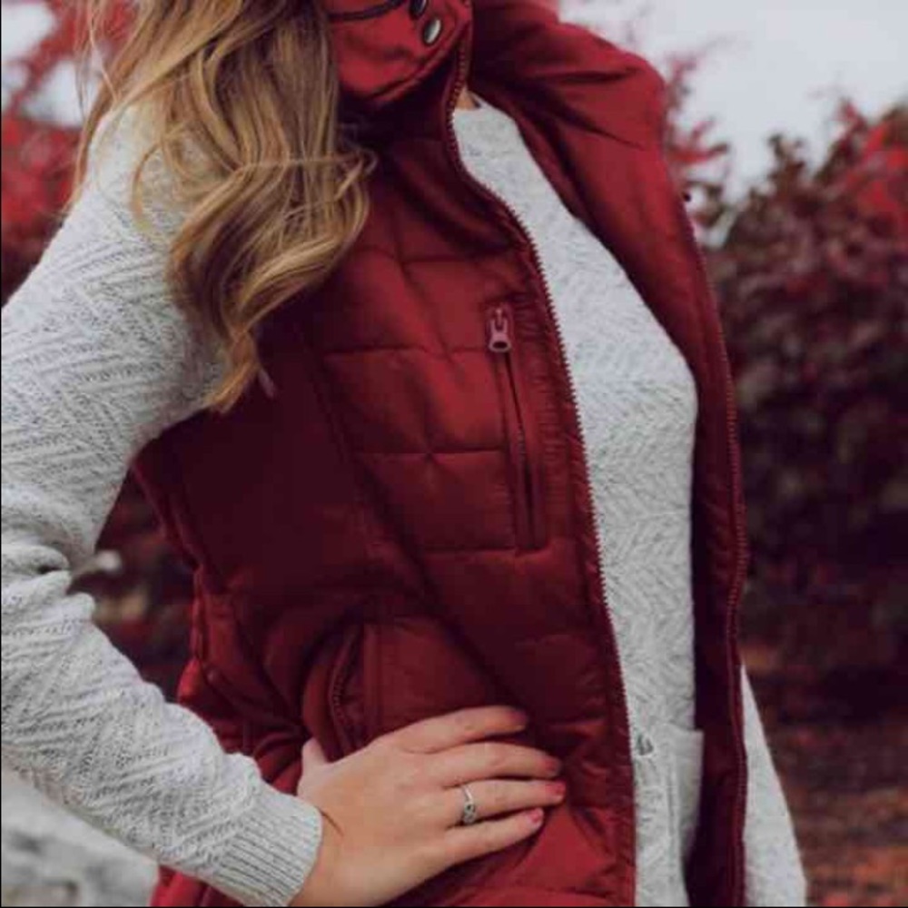 Red Hooded Vest - Picture 2 of 6
