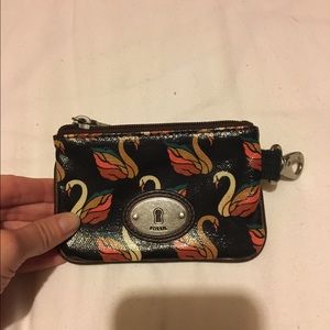 Fossil keeper clutch