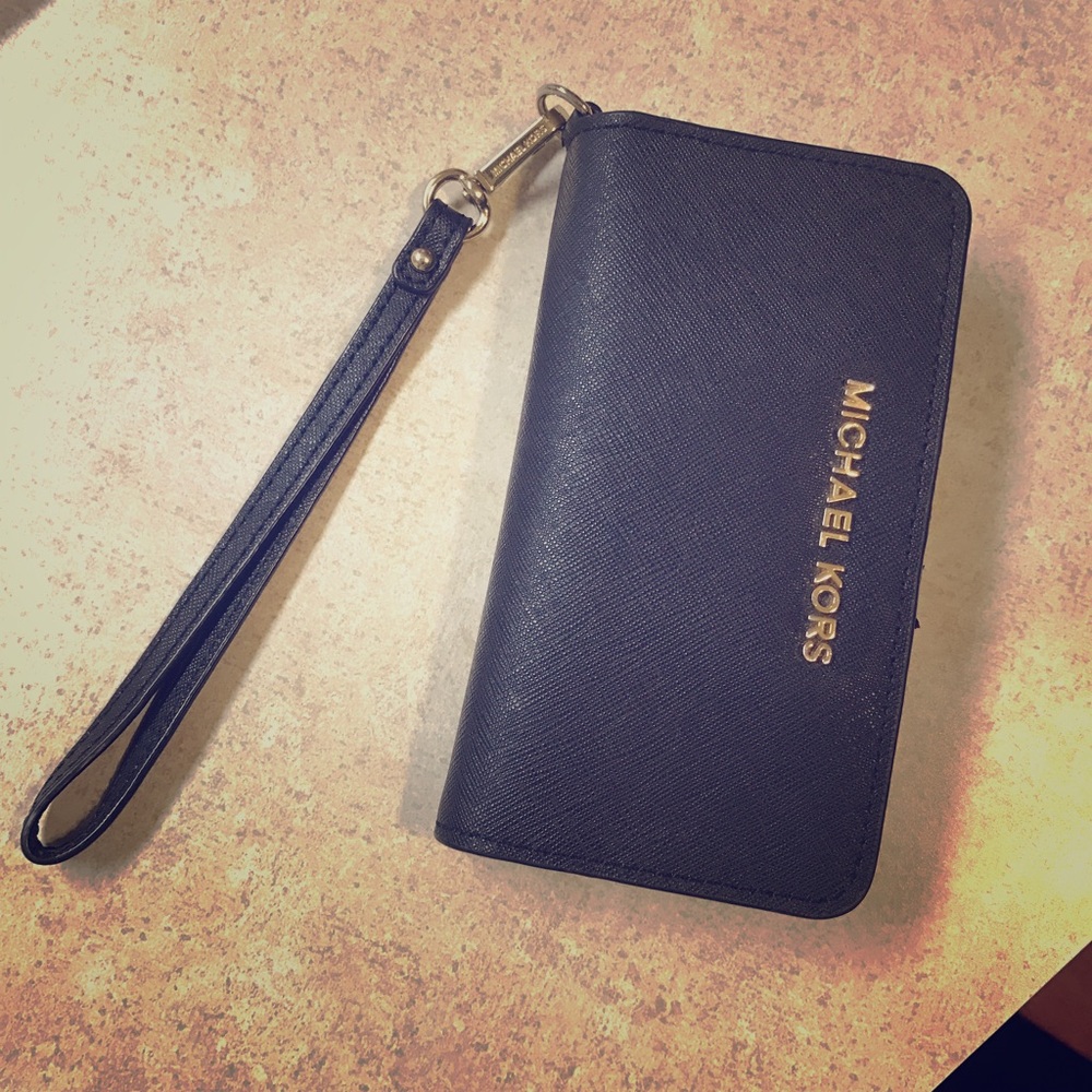 Michael Kors Wristlet