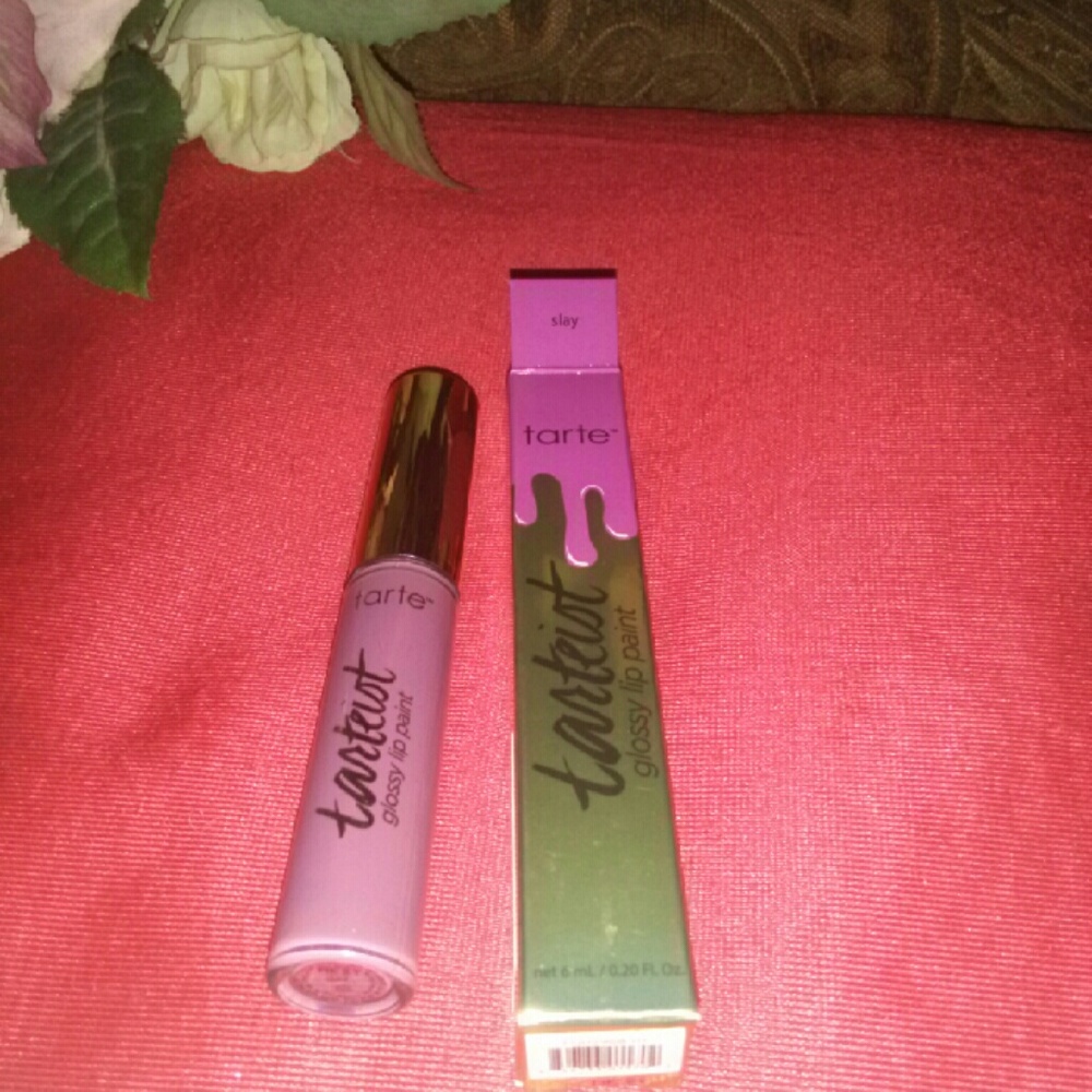 Tarte lip paint *Slay Authentic*