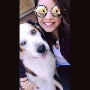 Meet your Posher, Ashley