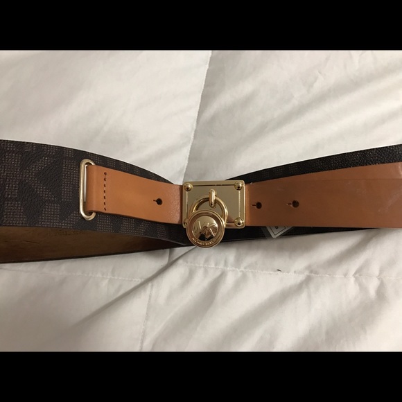 MK Belt. Size Large - Picture 4 of 4
