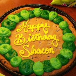 Meet your Posher, Sharon