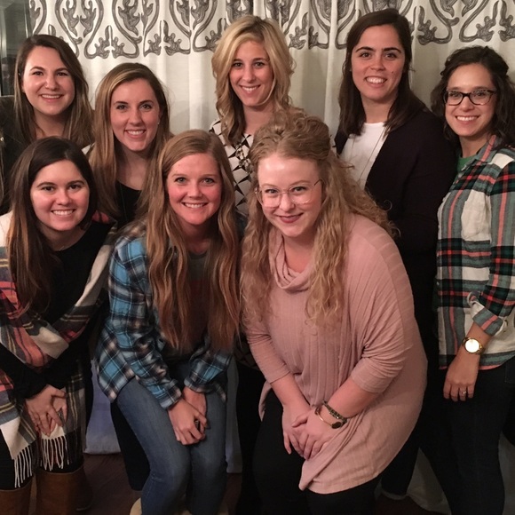 Meet your Posher, Jessica - Picture 4 of 6