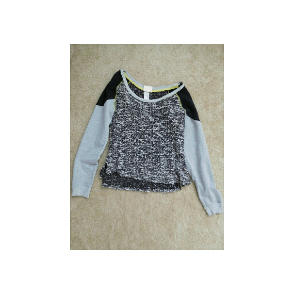 Long sleeved shirt