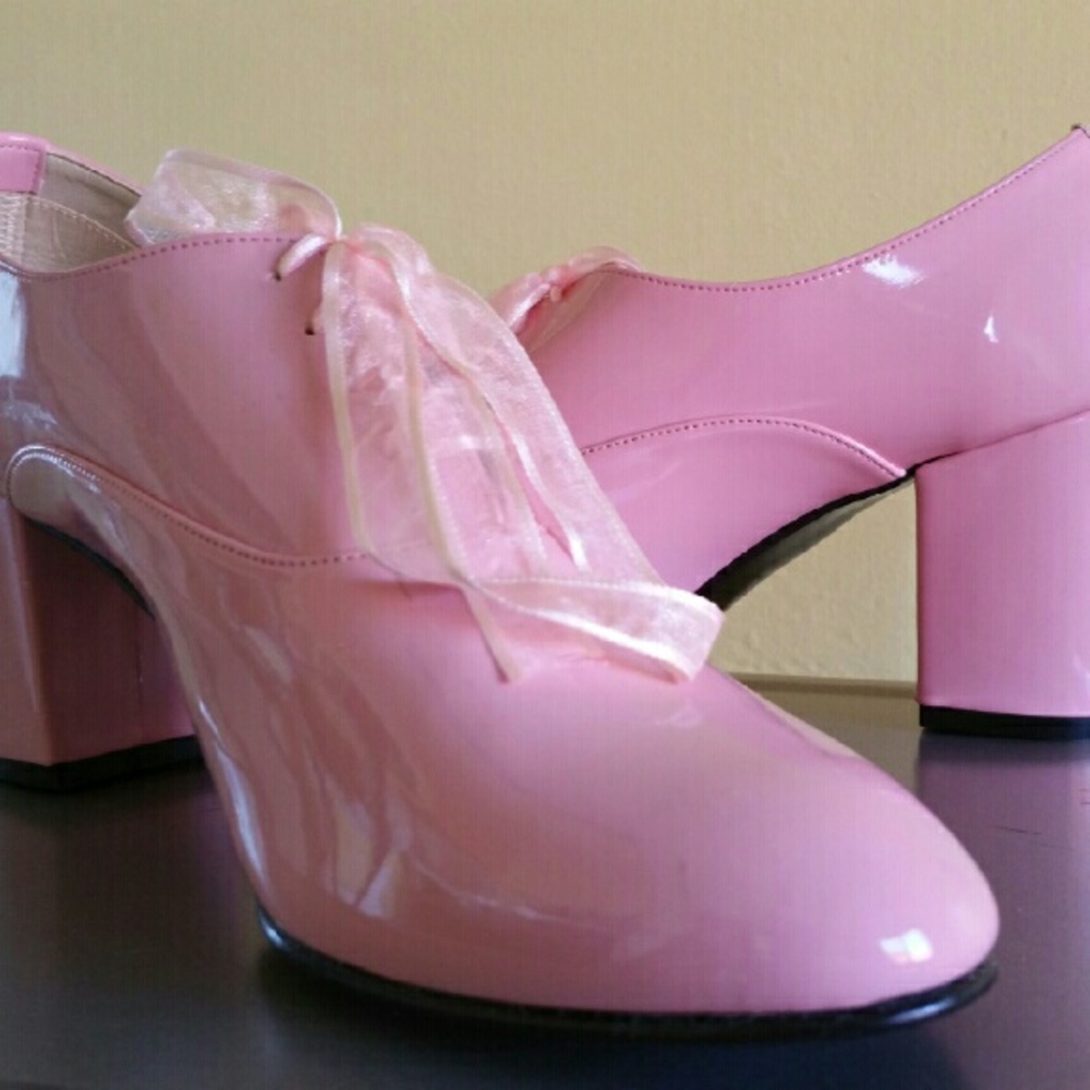 SOLD American apparel pink patent Oxford shoes