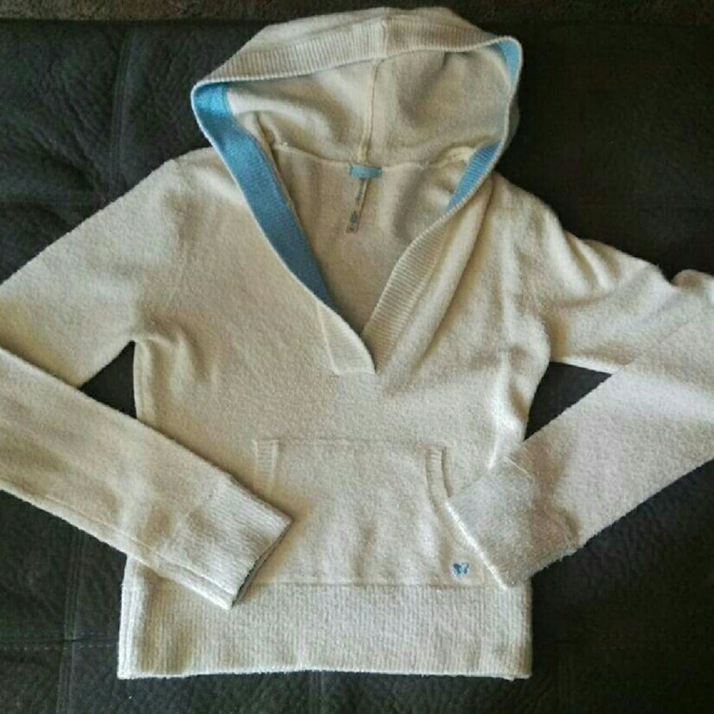 NEW, Aero Sweater
