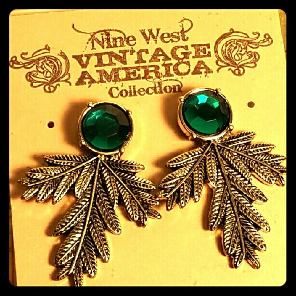 Nine West Vintage Collection Pendant Leaf Earrings