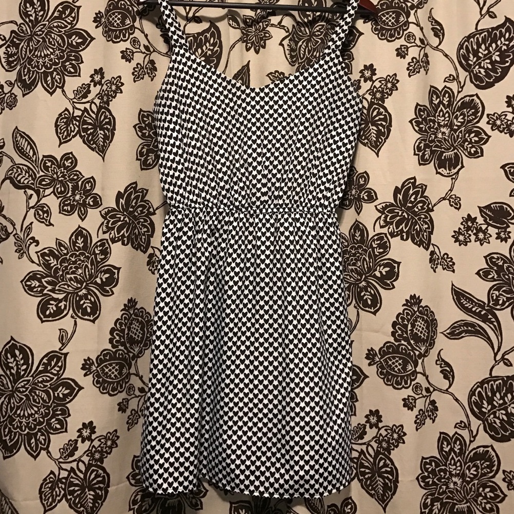 ❌sold❌Be Bop black and white ❤️ print dress