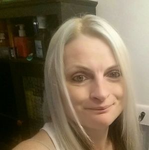 Meet your Posher, Irene