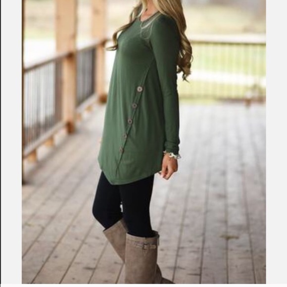 One Hour Sale 🦋Best Olive Side Button Tunic - Picture 3 of 3