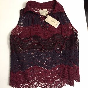 🎉SOLD!🎉$68 Moon River Lace Top Sleeveless Maroon