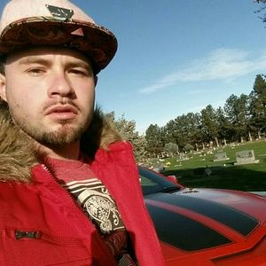 Meet your Posher, Adan