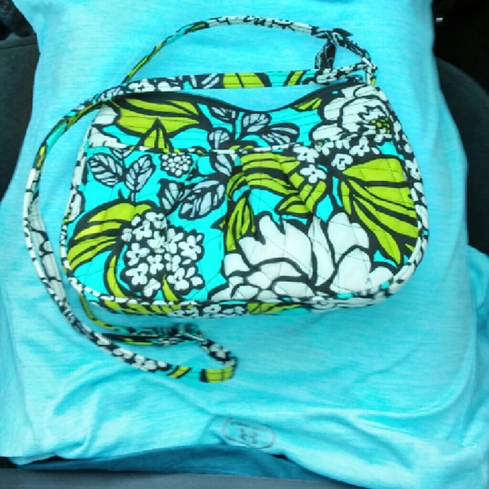 NWOT Vera Bradley shoulder bag