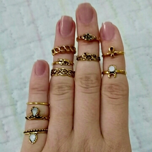 Set of 10 Vintage Gold or Silver Finger Midi Rings - Picture 8 of 8