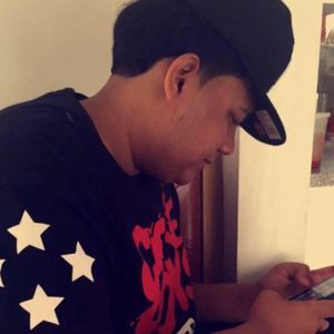 Meet your Posher, Justin