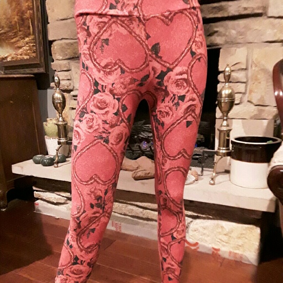 Lularoe Unicorn Rare Valentines leggings - Picture 2 of 3