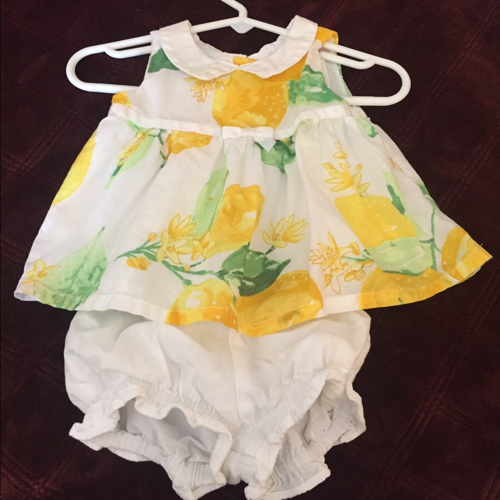 Two new born 0-3 months baby girl outfits.