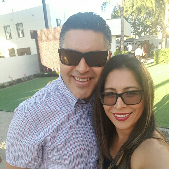 Meet your Posher, Ysuya - Picture 1 of 1