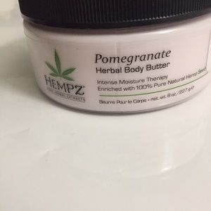 🎉SOLD!🎉Awesome Hempz Body Butter Pomegranate