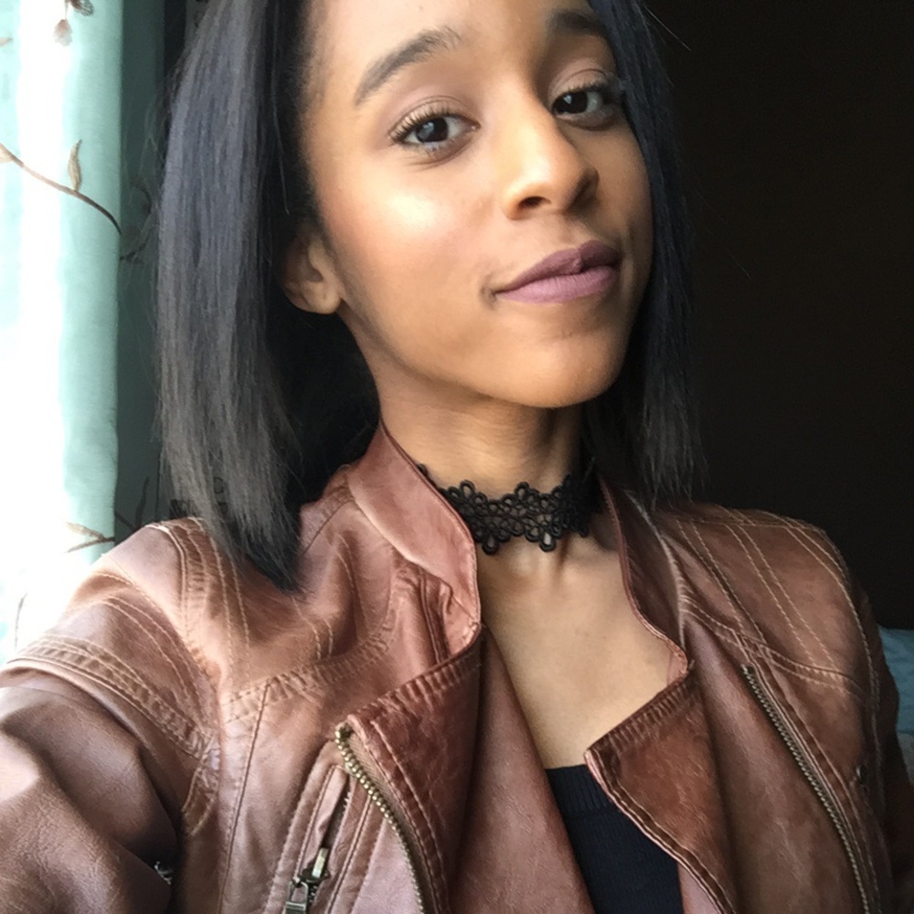 Meet your Posher, Kayla