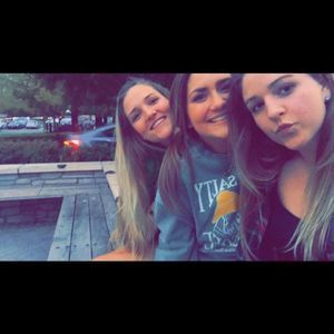 Meet your Posher, Maddy