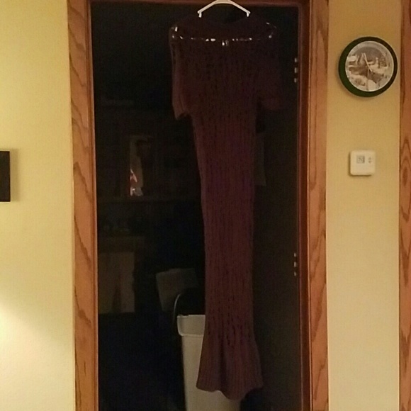 Long sweater. - Picture 2 of 2