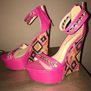 Liliana Wedges With Zipper