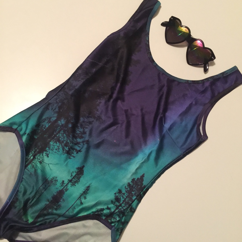 NWOT Aurora Bodysuit/Swimsuit