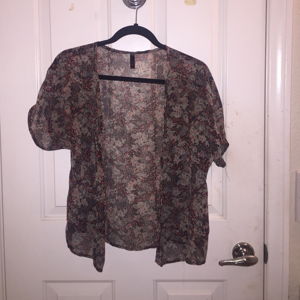 Chiffon floral kimono