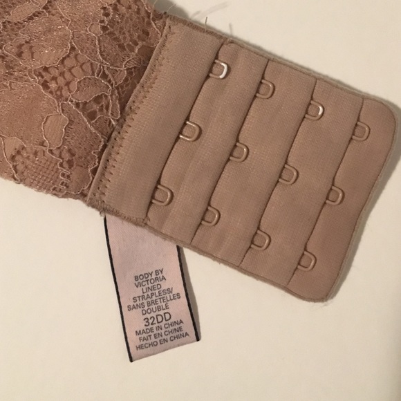 Victoria Secrets body by victoria 32DD - Picture 2 of 2