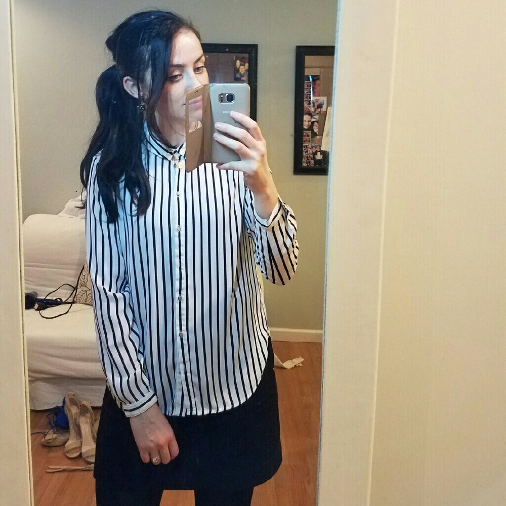B&W stripped shirt  with silver buttons <3