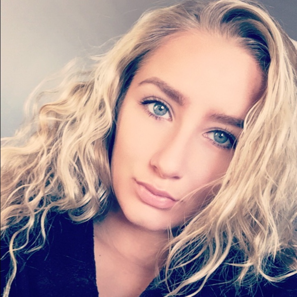 Meet your Posher, Taylor