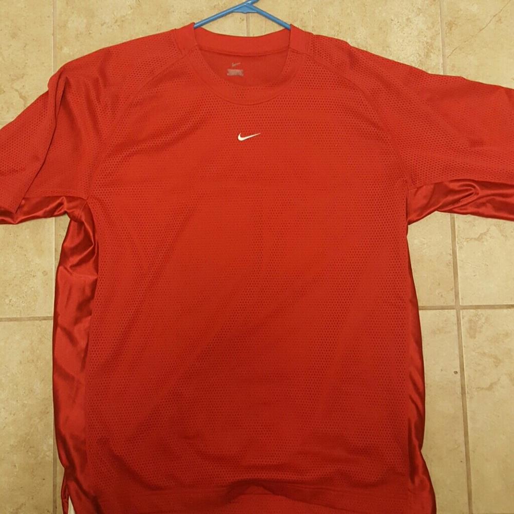 Nike t shirt
