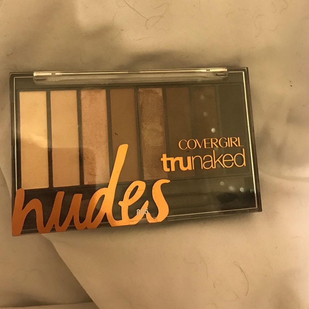 Covergirl nudes tru naked palette