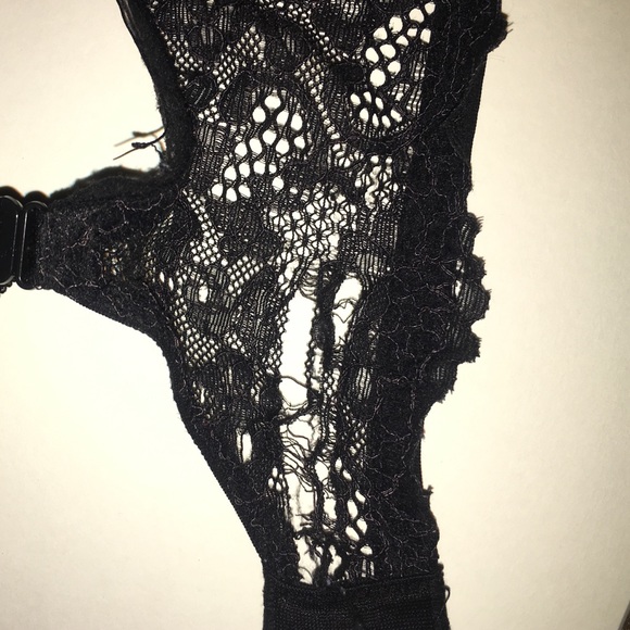 Victoria Secrets dream angels lined demi 32dd - Picture 2 of 3