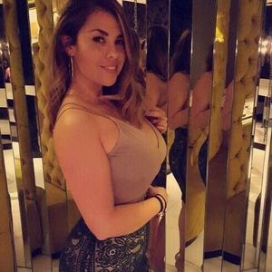 Meet your Posher, Carolina