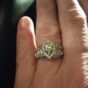 Meet your Posher, Dana