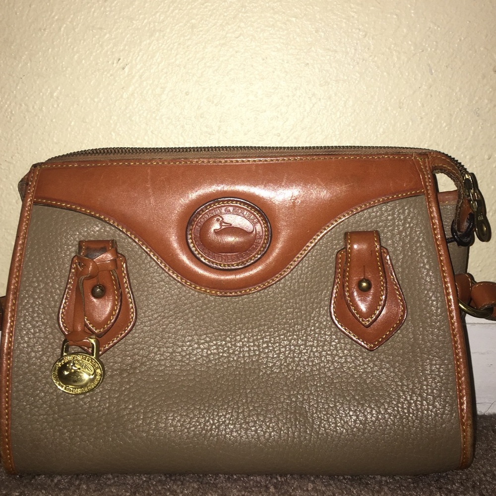 Dooney & Bourke Bag