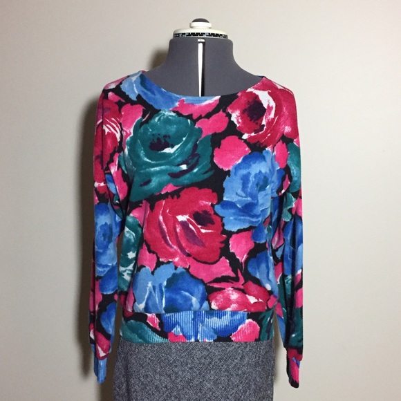 Vintage Sweaters - Relisted Vintage Rose Print Sweater